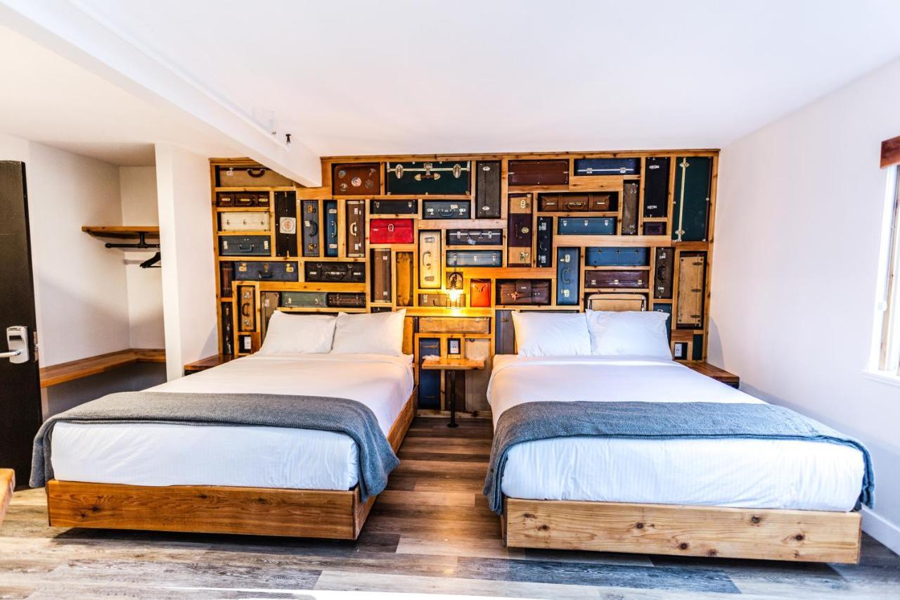Crash Hotel Squamish Εξωτερικό φωτογραφία
