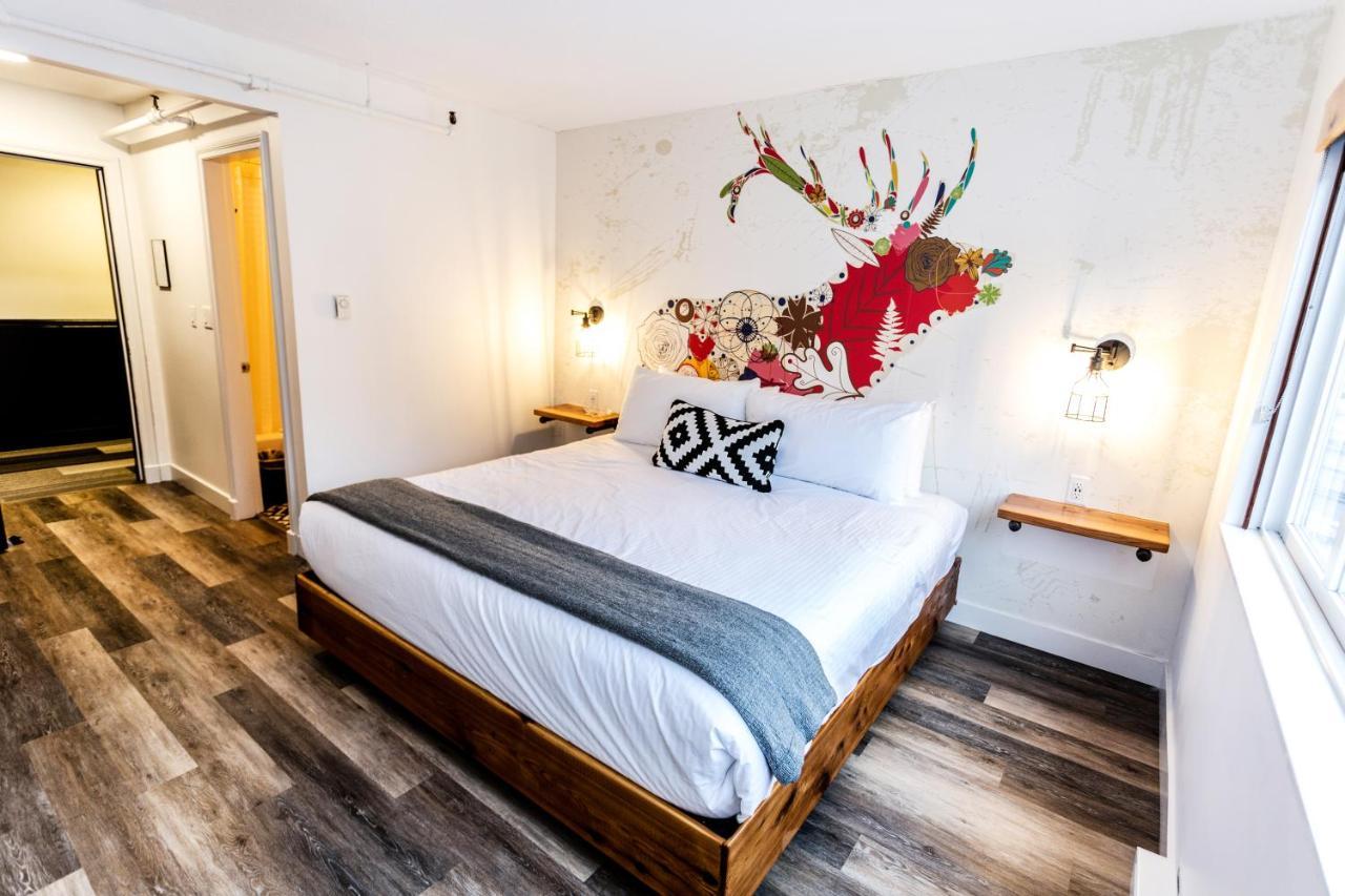 Crash Hotel Squamish Εξωτερικό φωτογραφία