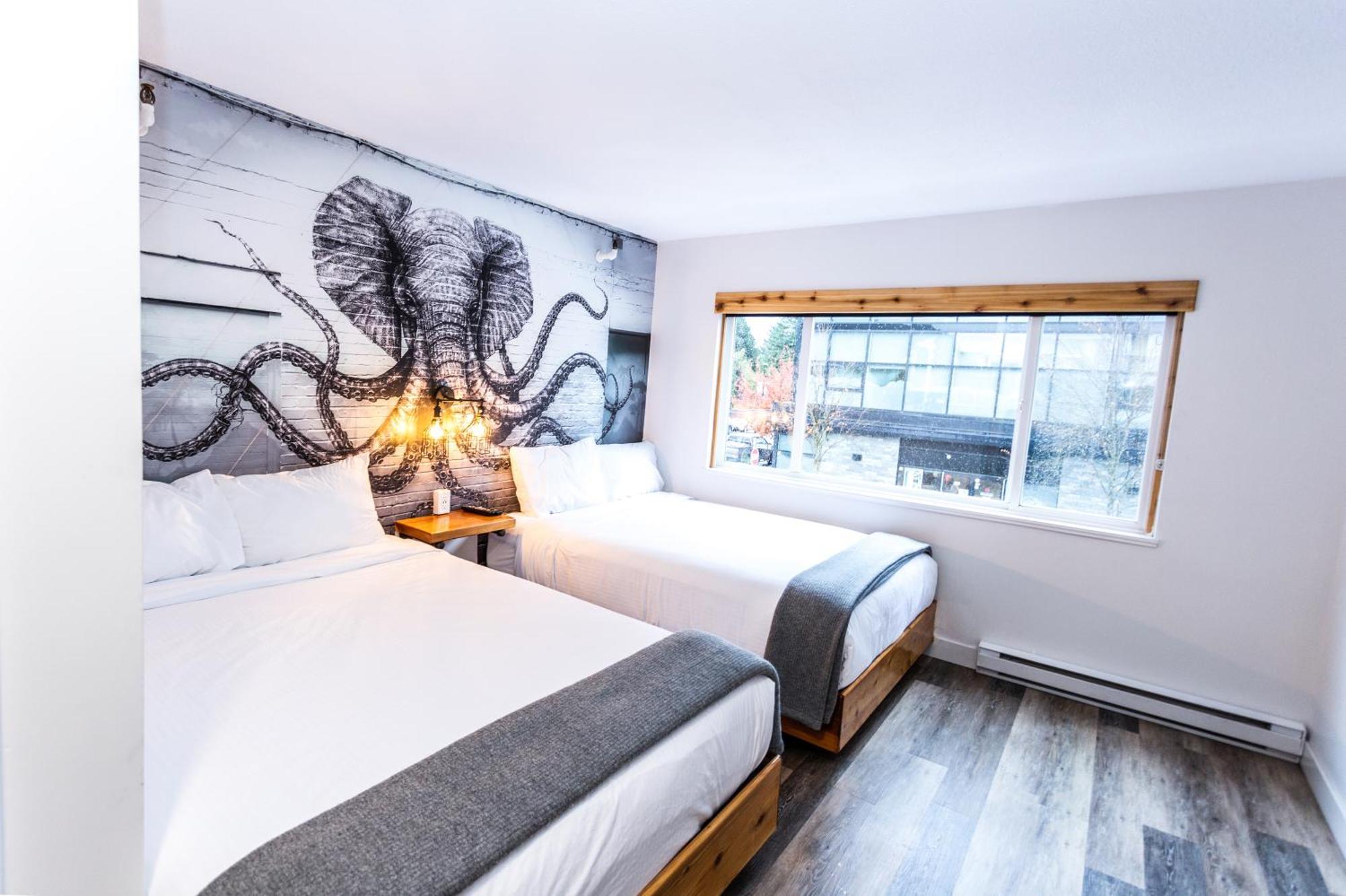 Crash Hotel Squamish Δωμάτιο φωτογραφία